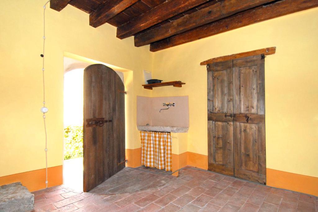 Ferienwohnung Antica Dimora Dell'Ortolano Castellaro  Zimmer foto
