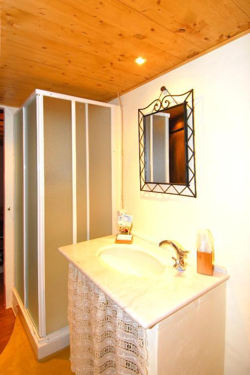 Ferienwohnung Antica Dimora Dell'Ortolano Castellaro  Zimmer foto