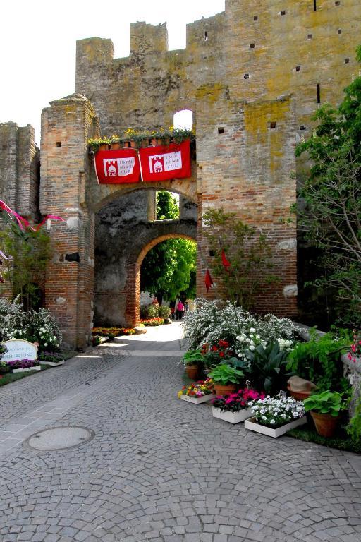 Ferienwohnung Antica Dimora Dell'Ortolano Castellaro  Exterior foto